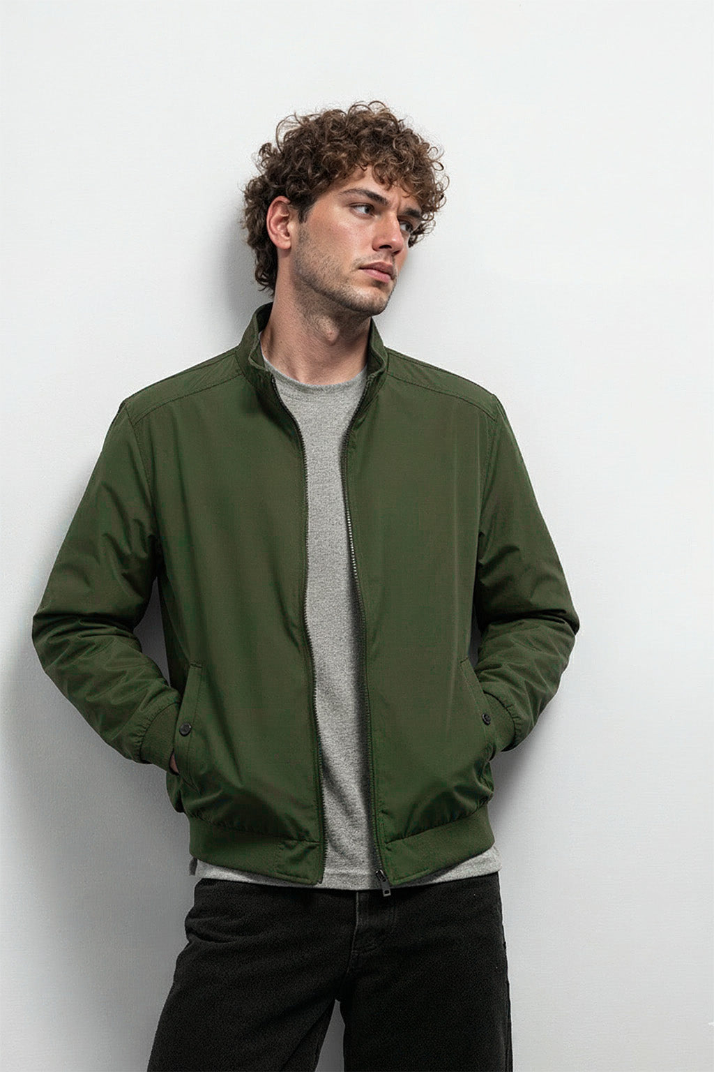 Veste Bombardier Légère à Ourlet Côtelé et Col Montant | Laurent – Vert Forêt