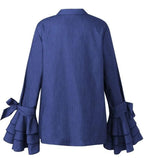 Blouse blanche femme avec manches volantées, en tissu léger, coupe élégante et détails féminins.