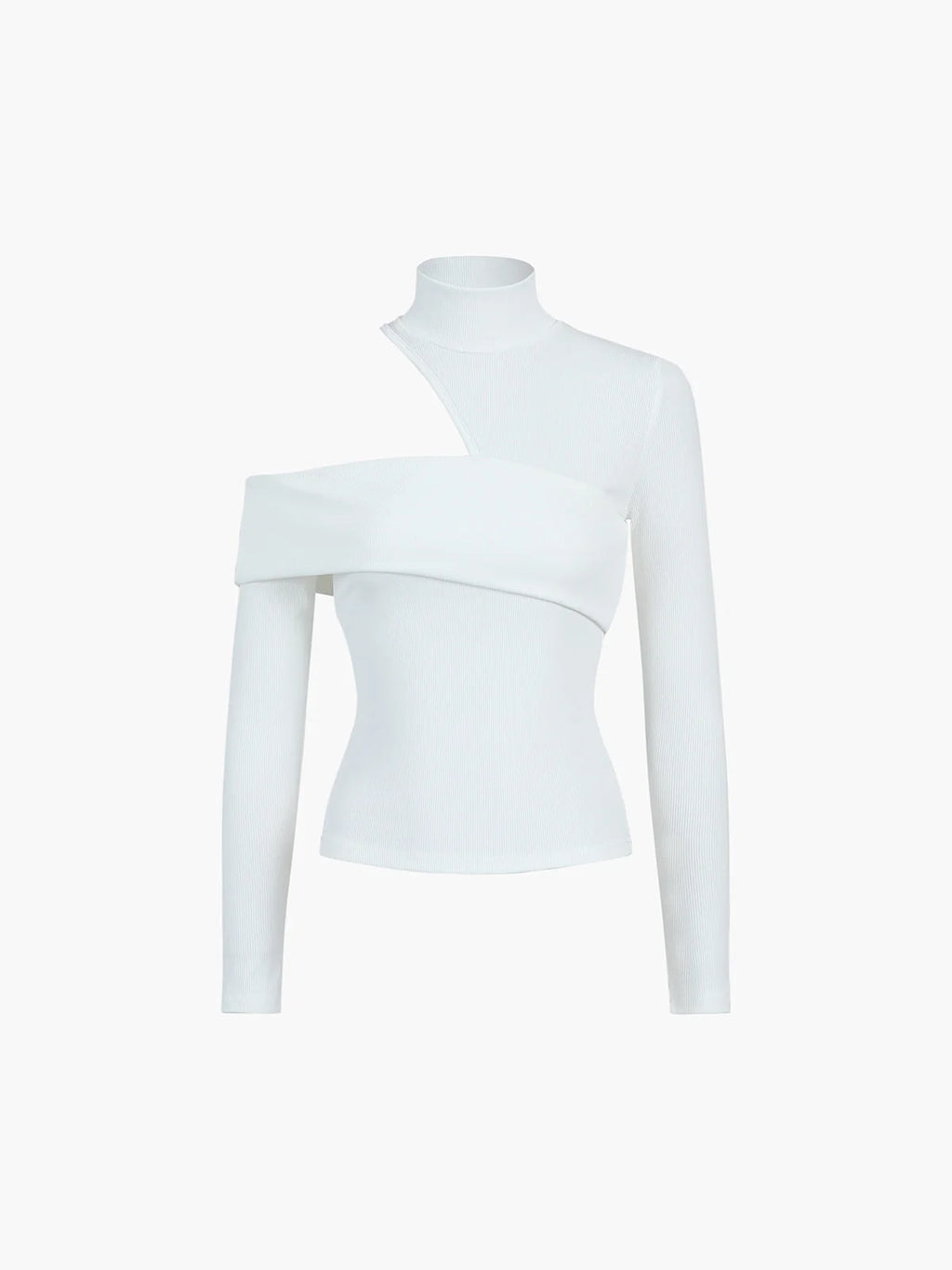 Haut femme asymétrique blanche à col montant et découpe, en tissu fluide pour un style polyvalent.