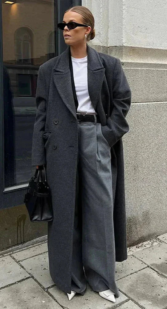 Manteau long femme gris en mélange de laine, à manches longues, adapté à toutes les saisons.