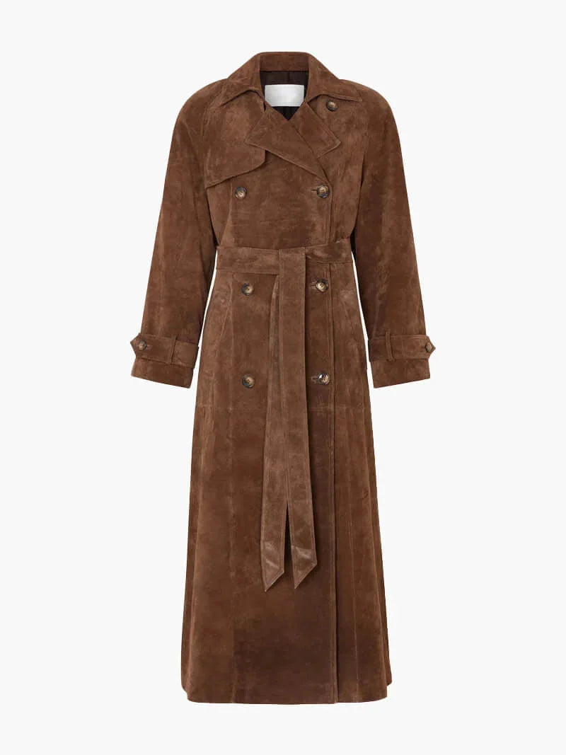 Brauner Trenchcoat für Frauen mit Gürtel und Revers, aus strapazierfähigem Material, ideal für verschiedene Anlässe.