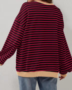 Oversized gestreifter Pullover für Damen, aus weichem Baumwoll-Mischgewebe, ideal für einen lässigen Look.