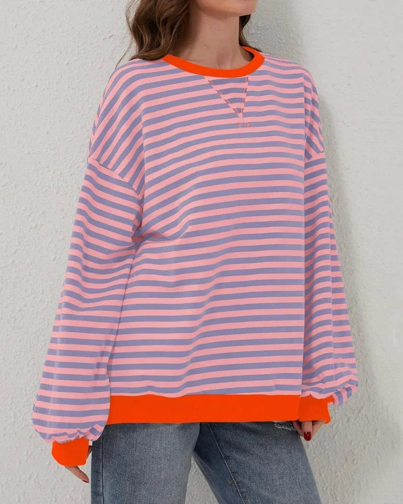 Pull oversize rayé femme en mélange de coton, couleur vin, pour un style décontracté.