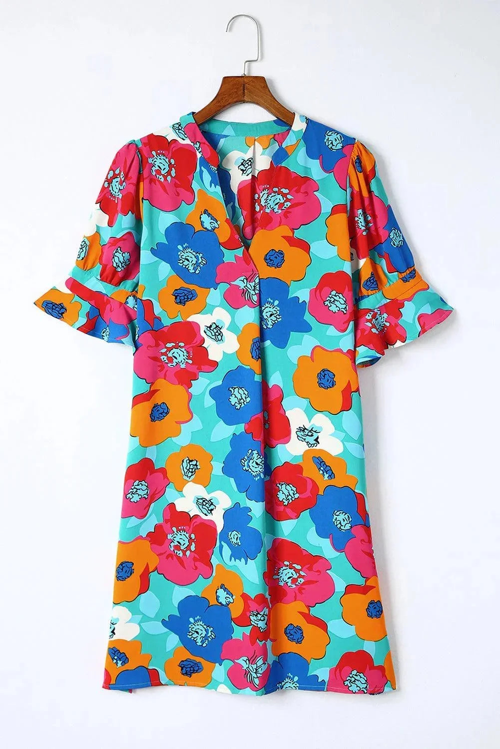 Robe courte à imprimé floral, col V, manches 3/4, en coton léger, parfaite pour l'été et les journées à la plage.