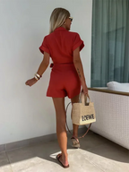 Robe courte portefeuille avec manches courtes, col V, ceinture, en tissu fluide, idéale pour l'été, disponible en plusieurs…