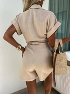 Robe courte portefeuille à manches courtes, col V, avec ceinture, en tissu fluide, idéale pour l'été, disponible en…