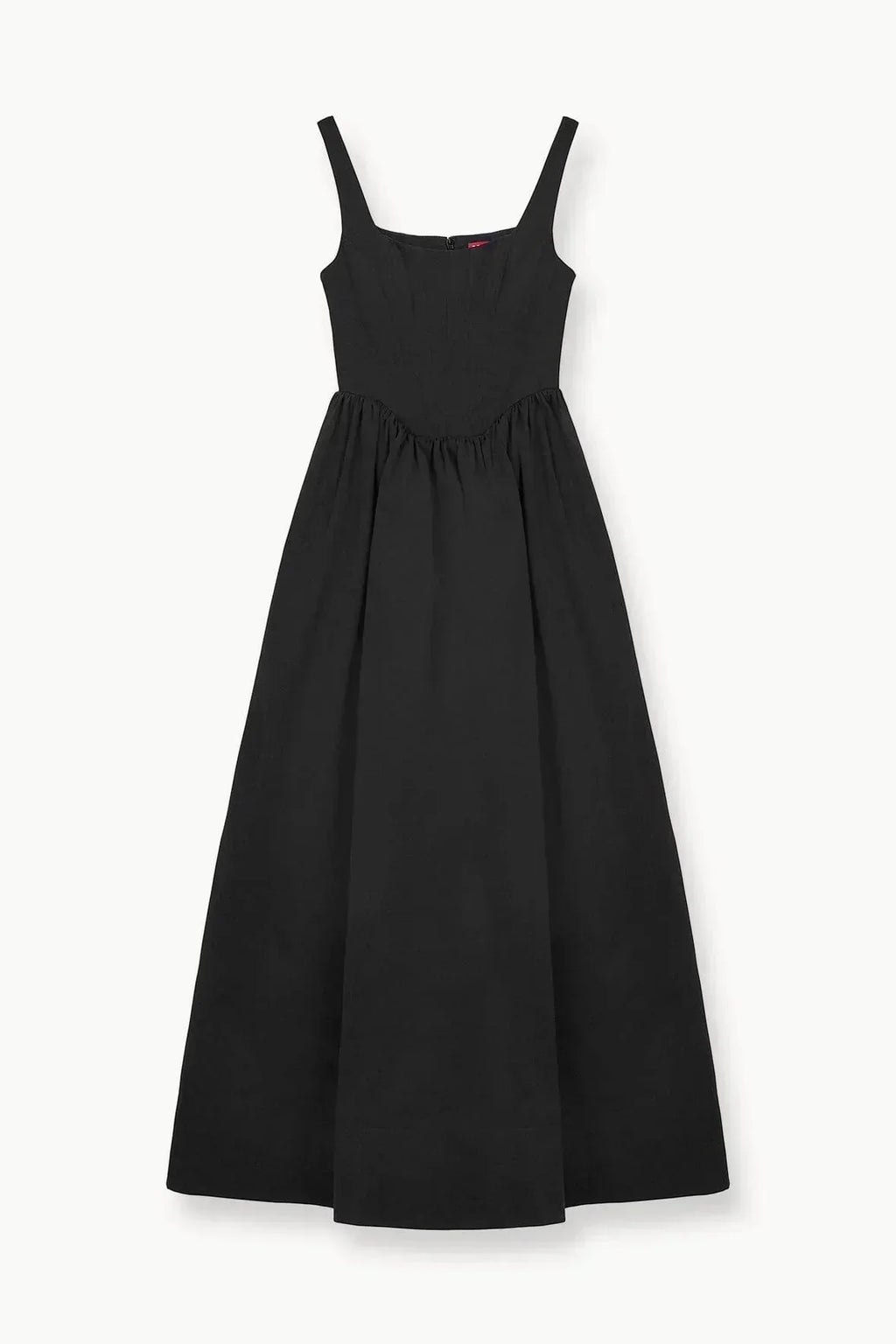 Robe longue noire sans manches avec col carré, en tissu fluide, idéale pour les occasions élégantes et estivales.