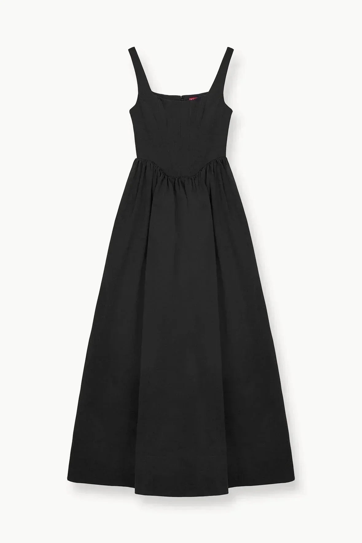 Robe longue noire sans manches avec col carré, en tissu fluide, idéale pour les occasions élégantes et estivales.
