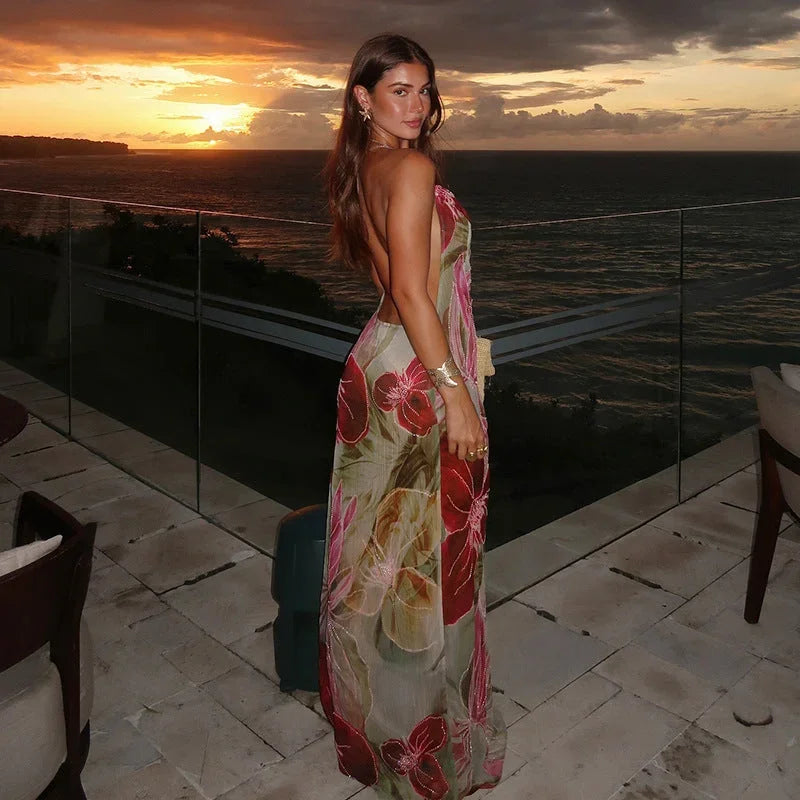 Robe longue sans manches à fleurs multicolores, fente élégante, col en V, idéale pour les journées d'été.