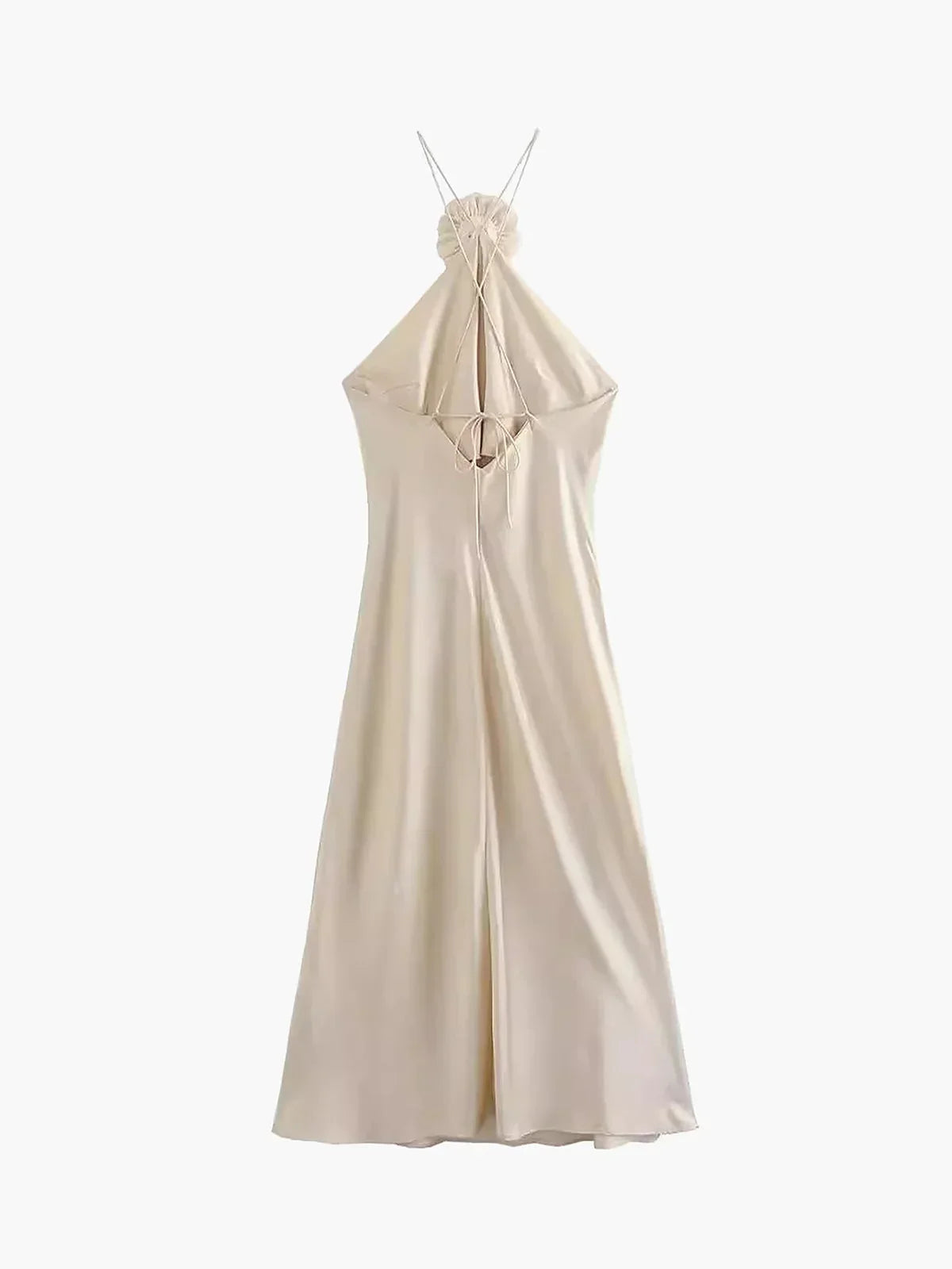 Robe longue satin ivoire avec dos nu et décoration rose, parfaite pour les occasions de mariage.