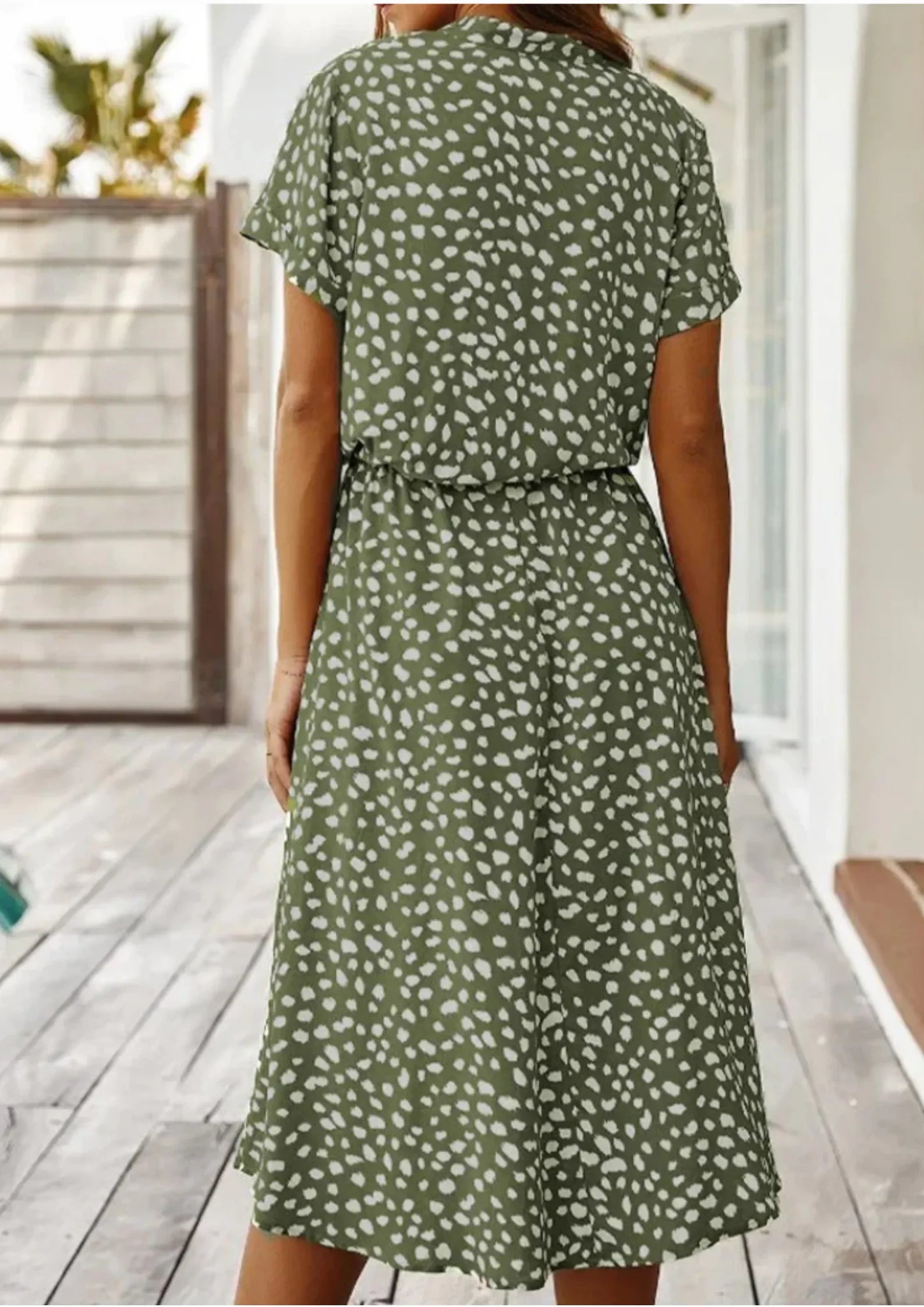 Robe midi à pois pour femme, en coton léger, avec lien à la taille et manches courtes, idéale pour le printemps et l'été.