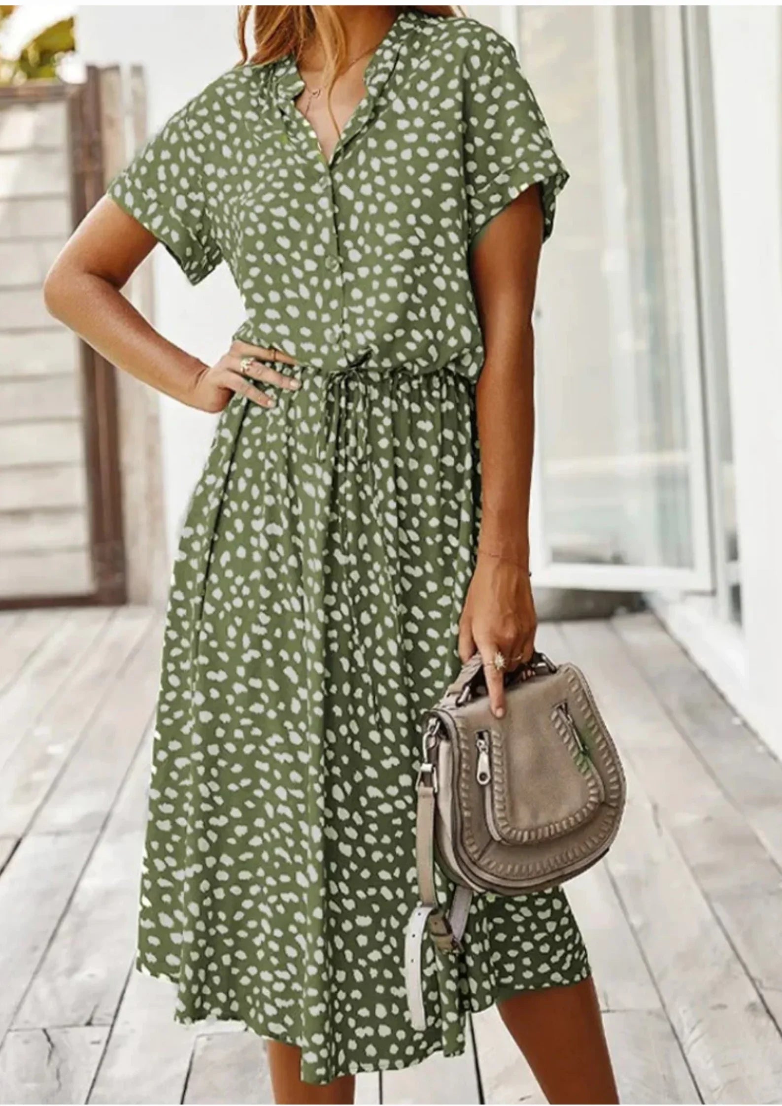 Robe midi à pois femme, en coton léger, lien à la taille et manches courtes, idéale pour le printemps et l'été.