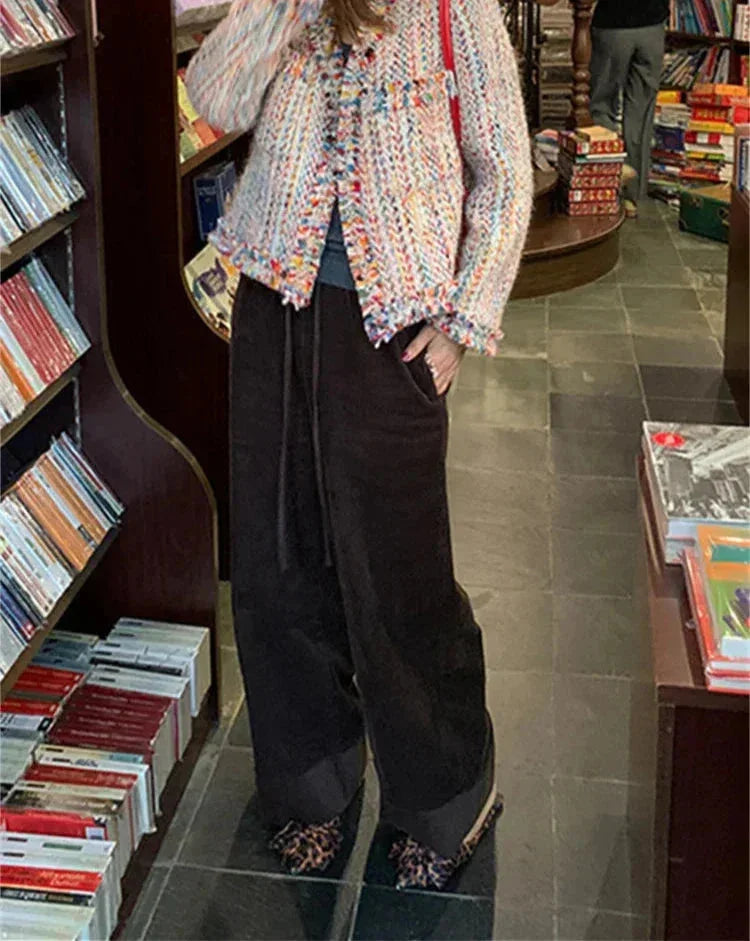 Bunte tweed Veste für Frauen mit fransigen Kanten und klassischem Design, ideal für herbstliche Outfits.